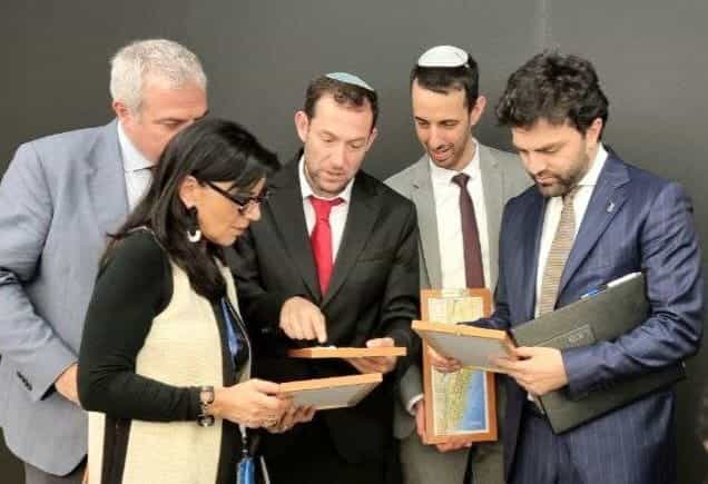 עשרות חברי פרלמנט אירופי עומדים לצד ישראל ביו"ש: יחתמו על אמנת המאבק באנטישמיות