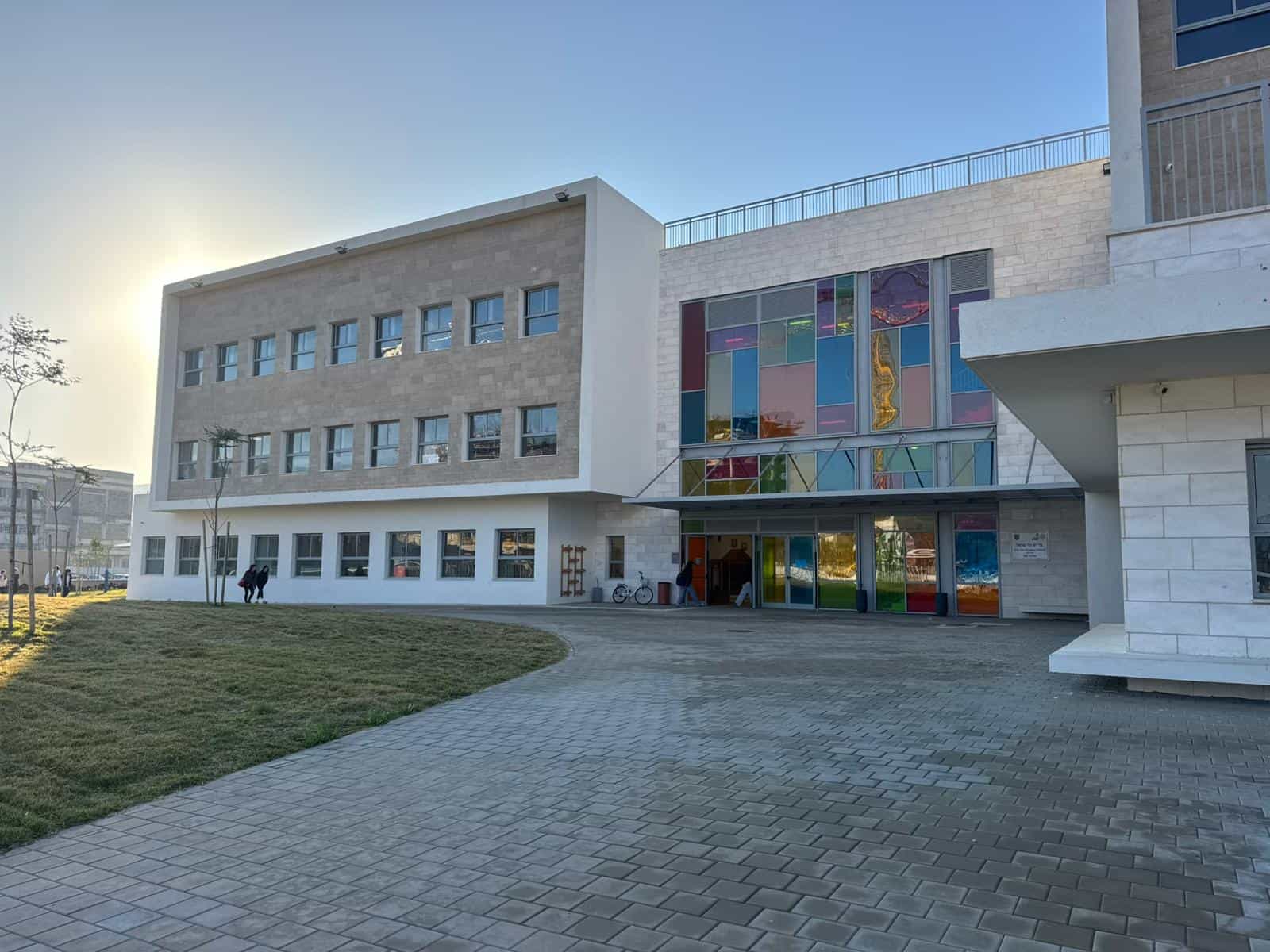 החל מ-4 באוקטובר: חמישה ימי לימוד בשבוע בכל בתי הספר העל־יסודיים בטירת כרמל