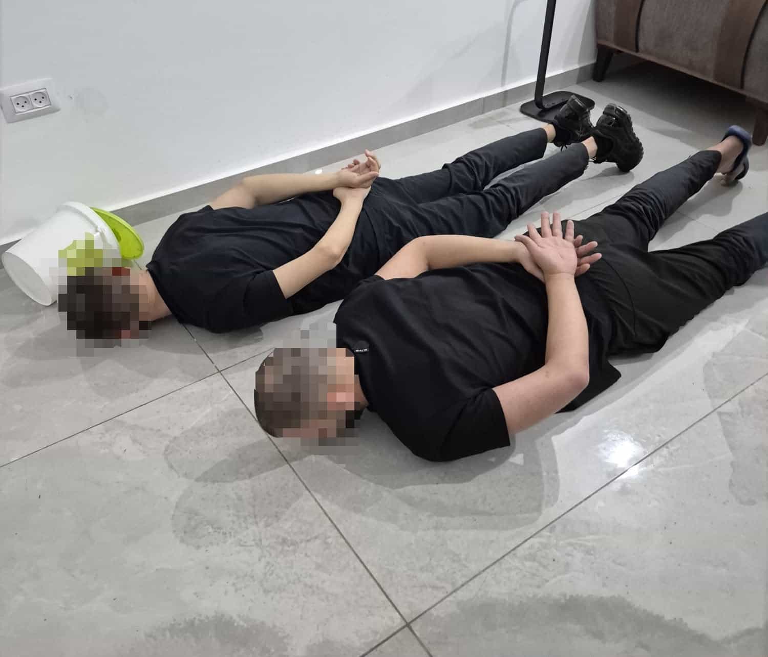 חומרי נפץ, אקדח ומחסניות שנגנבו מצה״ל: ארבעה מחבלים נעצרו במשולש
