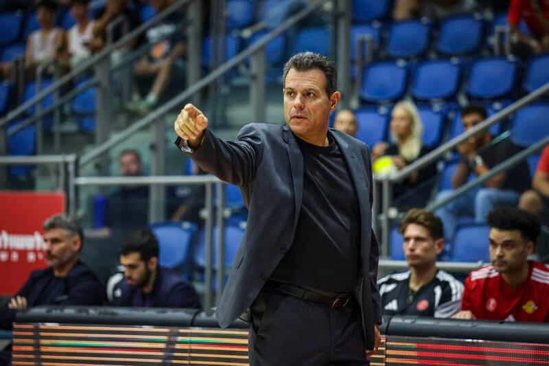 איטודיס התפוצץ למרות הניצחון: "לא מקובל ללבוש את החולצה של הפועל תל אביב ולשחק ככה"