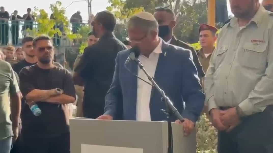 בן גביר בהלוויית יובל סוילם הי״ד: ״להוציא מחבלים להורג, לגרש את משפחותיהם ולפרק את הרשות הפלסטינית״ | צפו