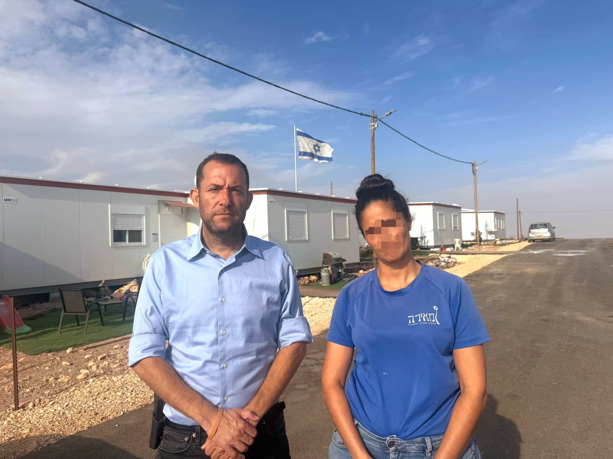 יוסי דגן נפגש עם רעיית איש הביטחון העצור: "לא אמור לשהות במתקני שב״כ"