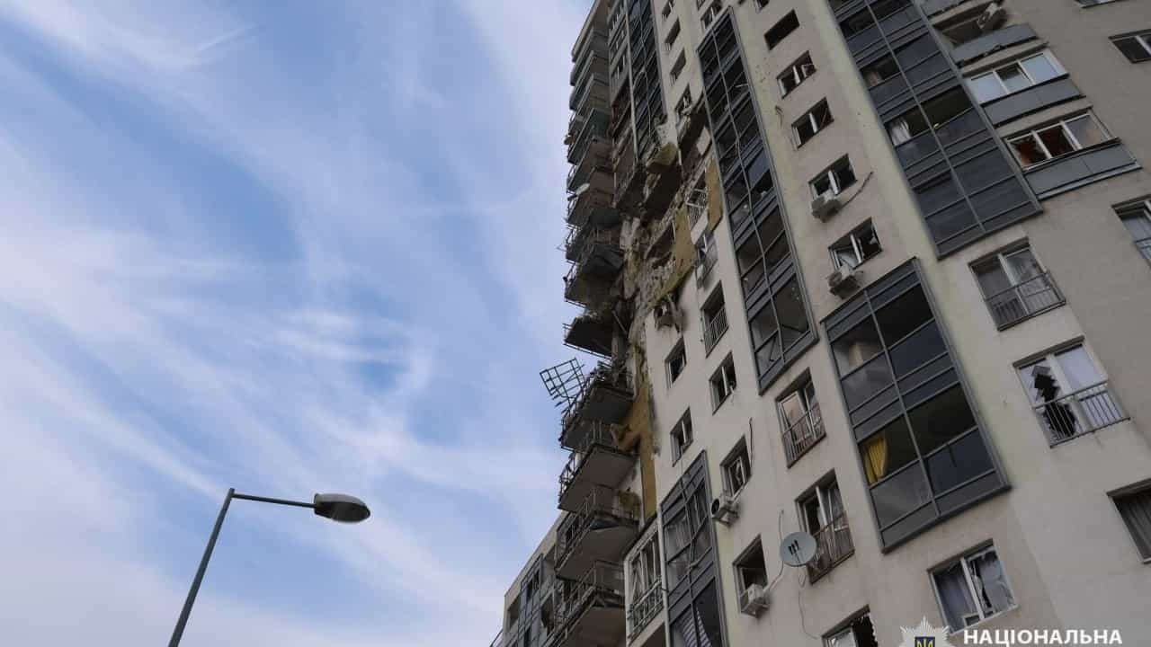 גל תקיפות רוסי בלילה: שתי הרוגות בקייב ושלושה הרוגים בחרקוב; כניסת בניין מגורים קרסה