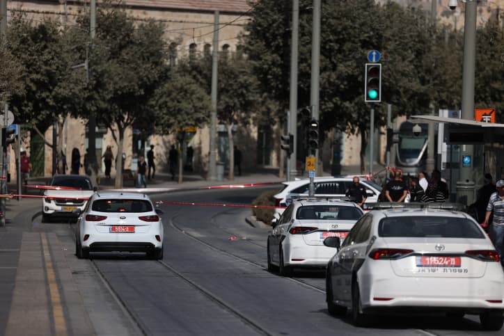 שני אוהדי הפועל חיפה נעצרו בחשד לתקיפת אוהדי היריבה החיפאית