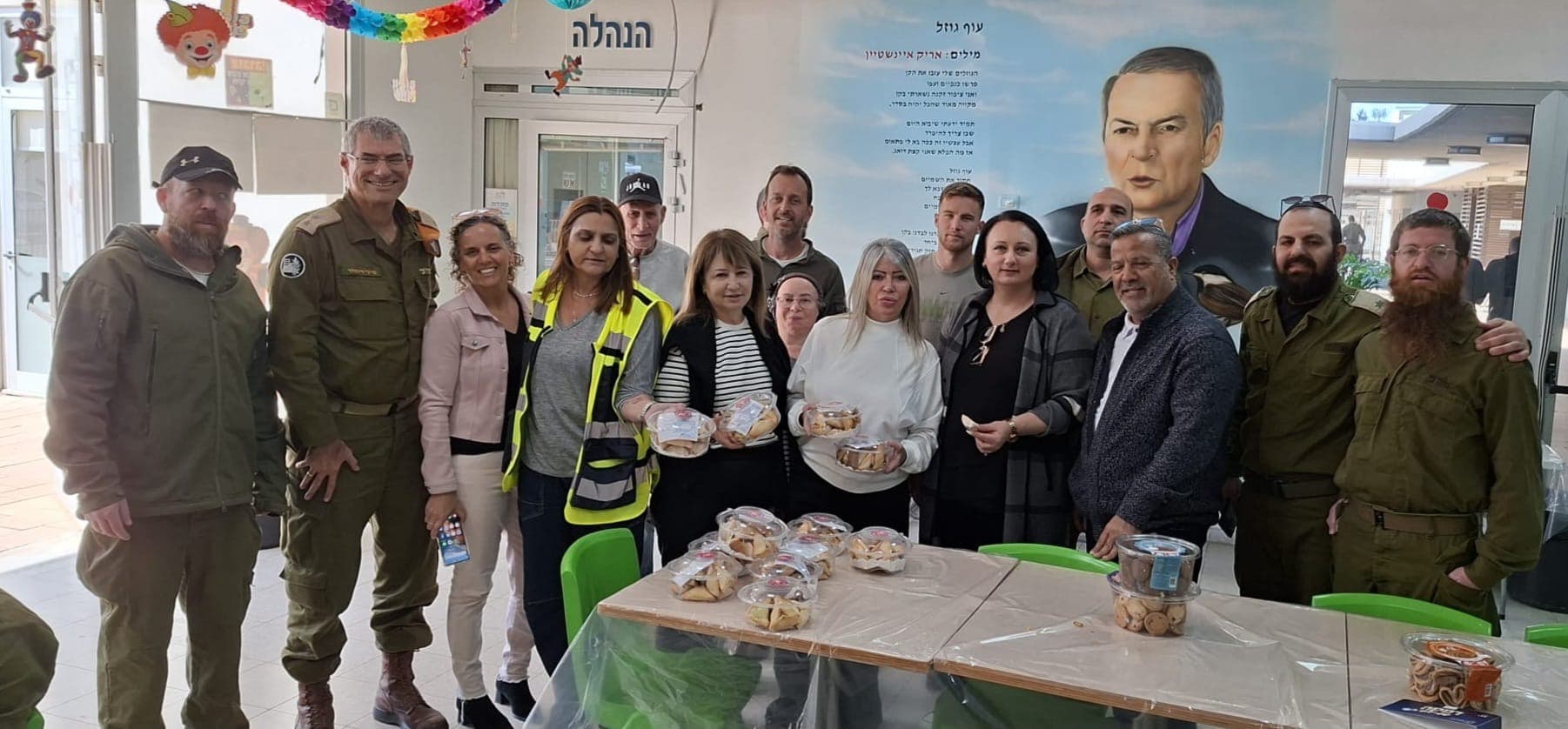 תושבי לוד מחבקים את הלוחמים