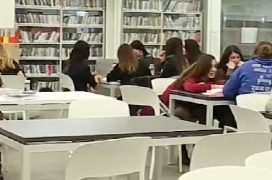 ברוידא חושף: "גן הילדים של נכדיי נפגע" - הלימודים ברעננה לא יחודשו השבוע