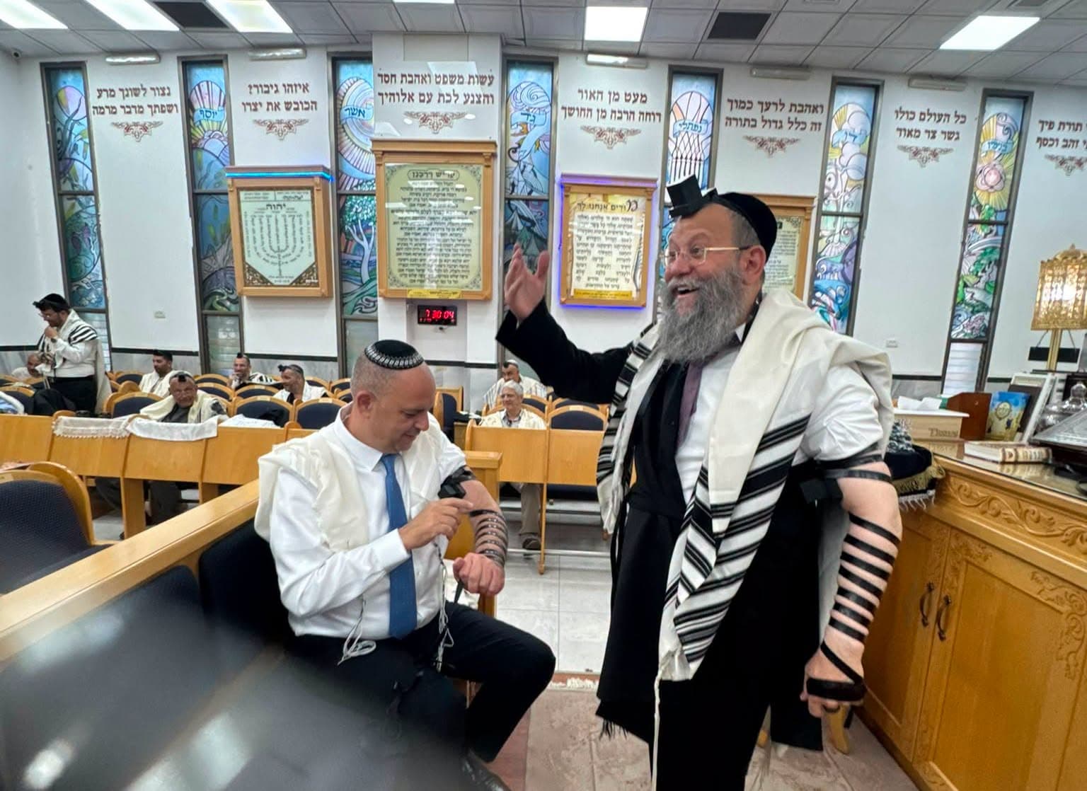 ראש עיריית לוד יאיר רביבו חגג "בר מצווה נוספת" בגיל 50