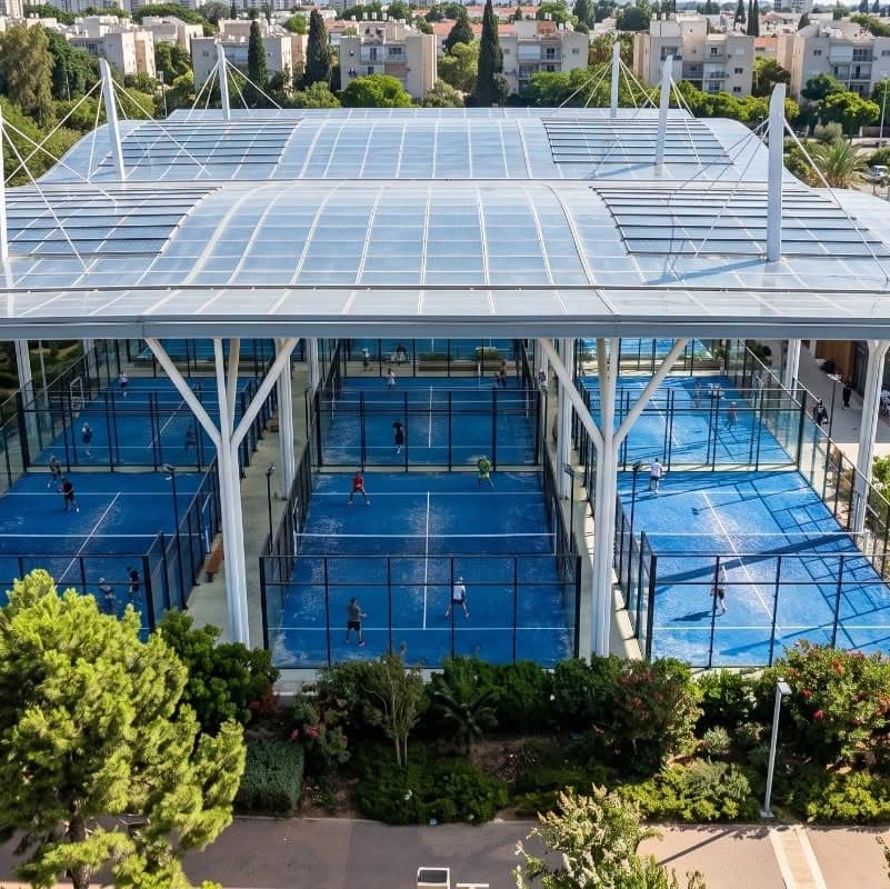 בשורה לחובבי הספורט: מתחם עם 6 מגרשי פאדל מקורים יוקם ברעננה