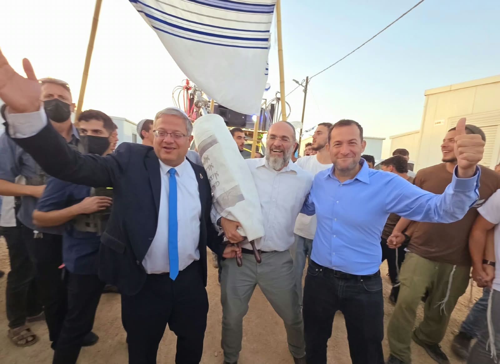 מתקנים את עוול העקירה: ישיבה חדשה וספר תורה הוכנסו ליישוב עמק דותן