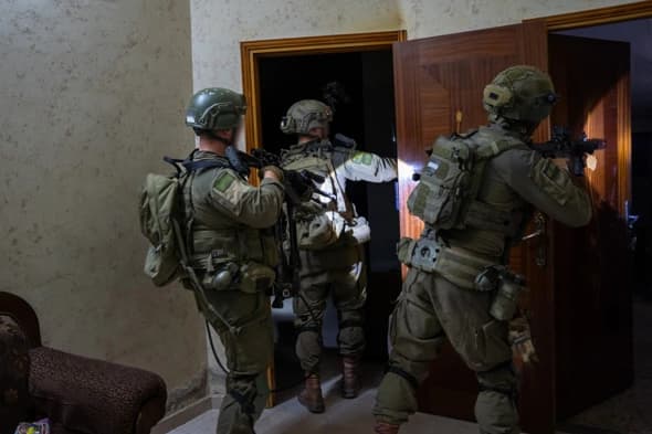 מבצע נרחב בשומרון: 8 מחבלים נעצרו, 12 אנדרטאות נהרסו ושני בתי מחבלים הושמדו