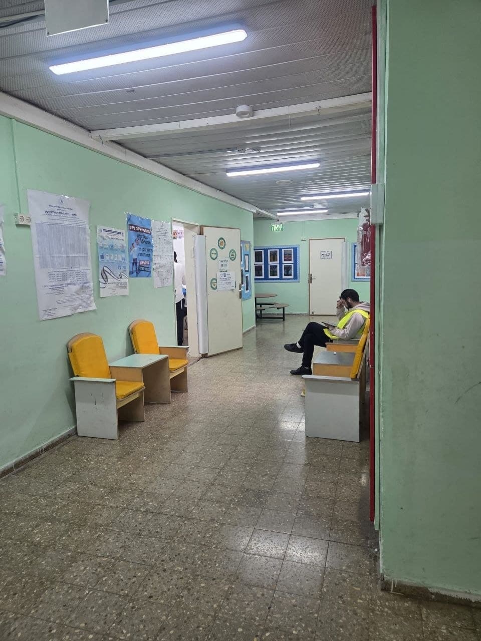 צפו בתיעוד | קלפיות ריקות במעוזי הימין: מראות דומים באשדוד ובירושלים