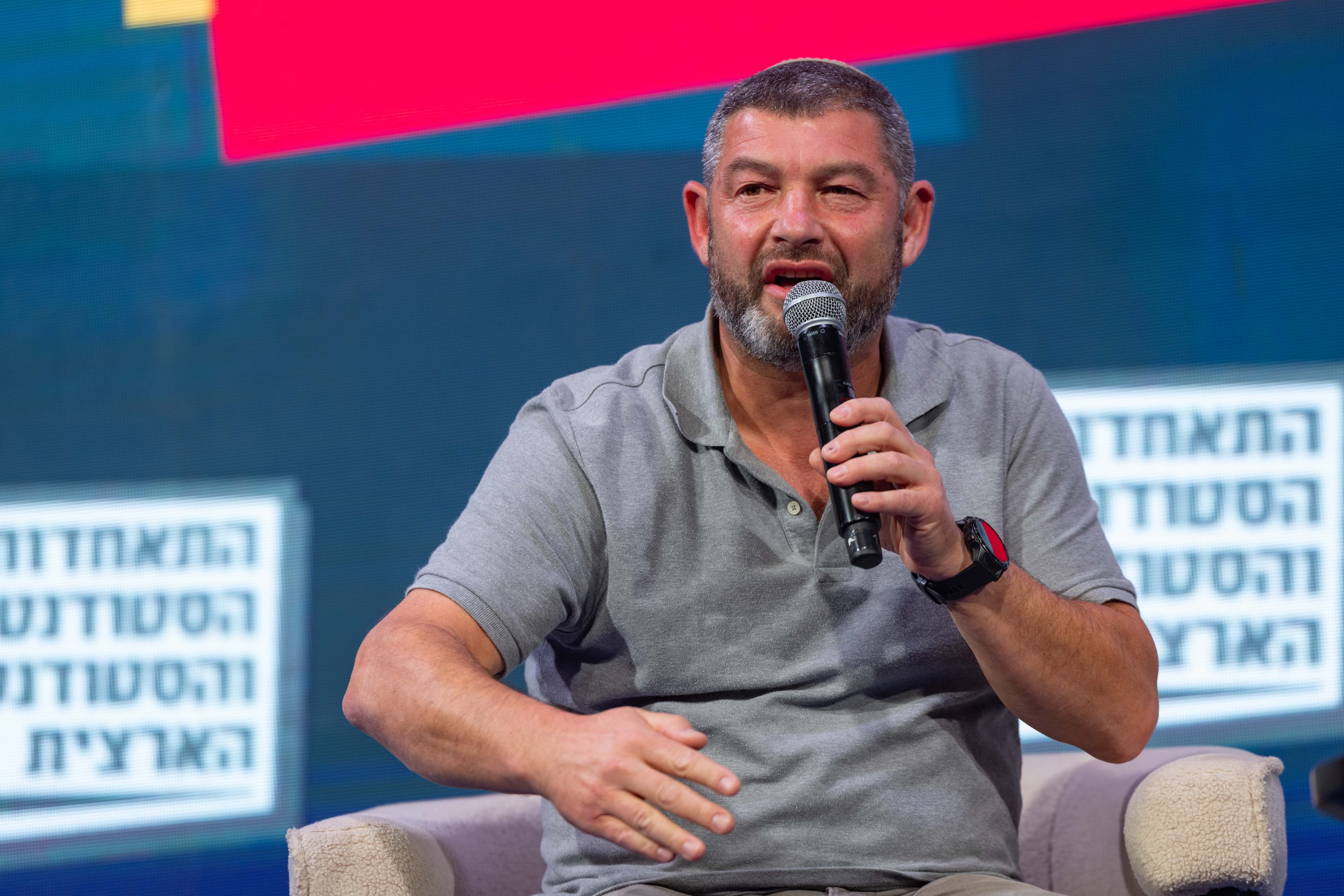 ״אל תסכן את ביטחון ישראל״: עשרות משפחות שכולות קוראות לוינטר לפרוש