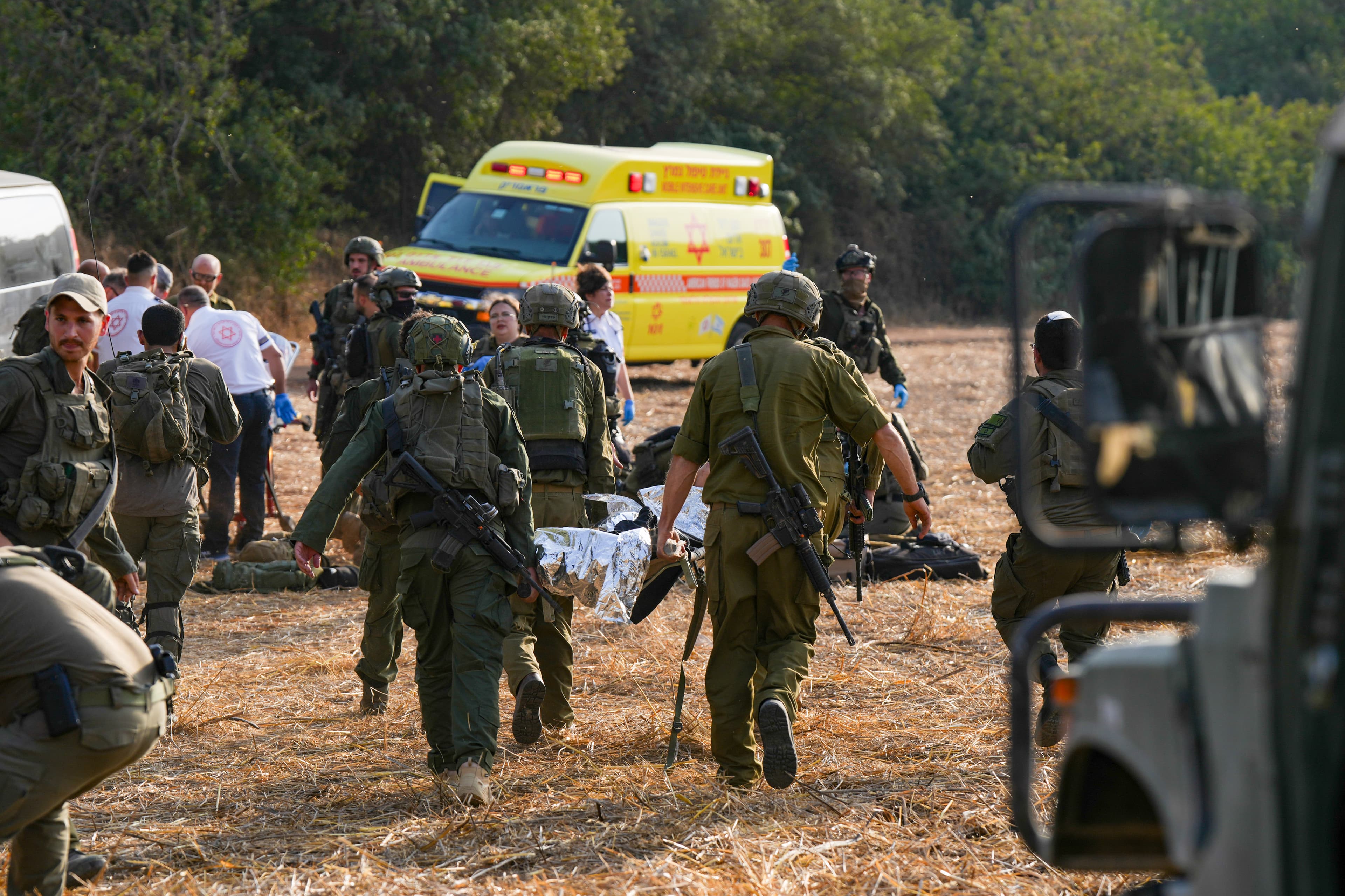 ראש ישיבת מעלות על האסון: ״לקחו חולצות, חגורות וטלית ועשו חוסמי עורקים״