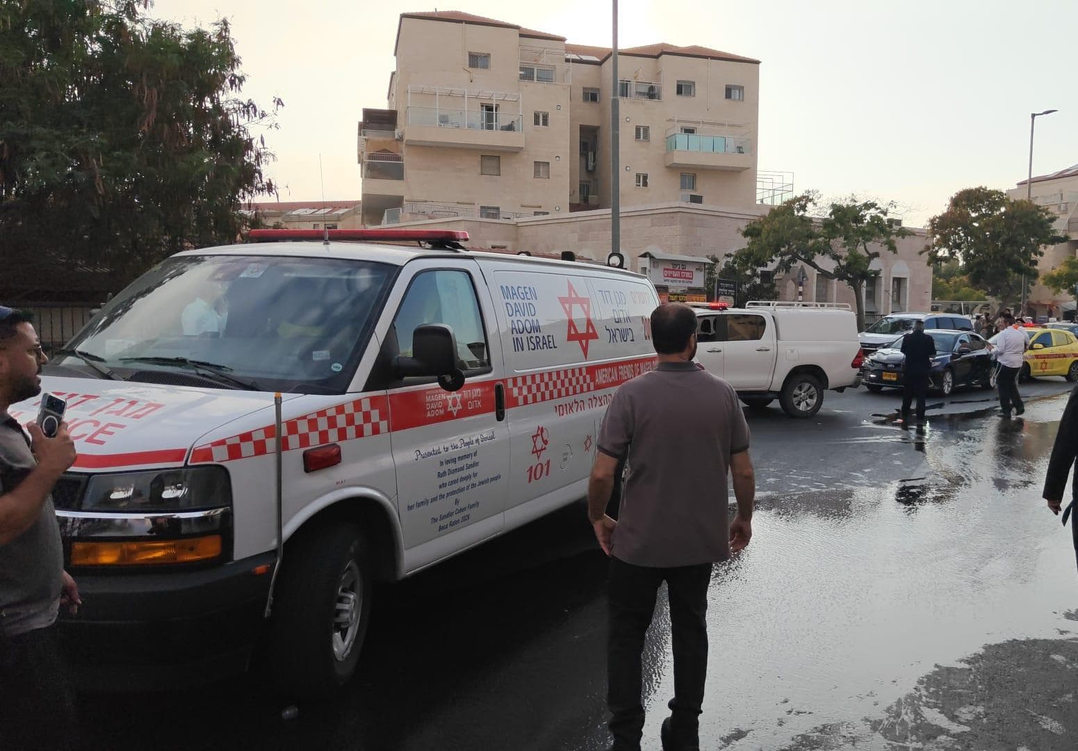 פינוי תוך החייאה: ילד בן 10 במצב אנוש עם חבלה רב-מערכתית וכוויות