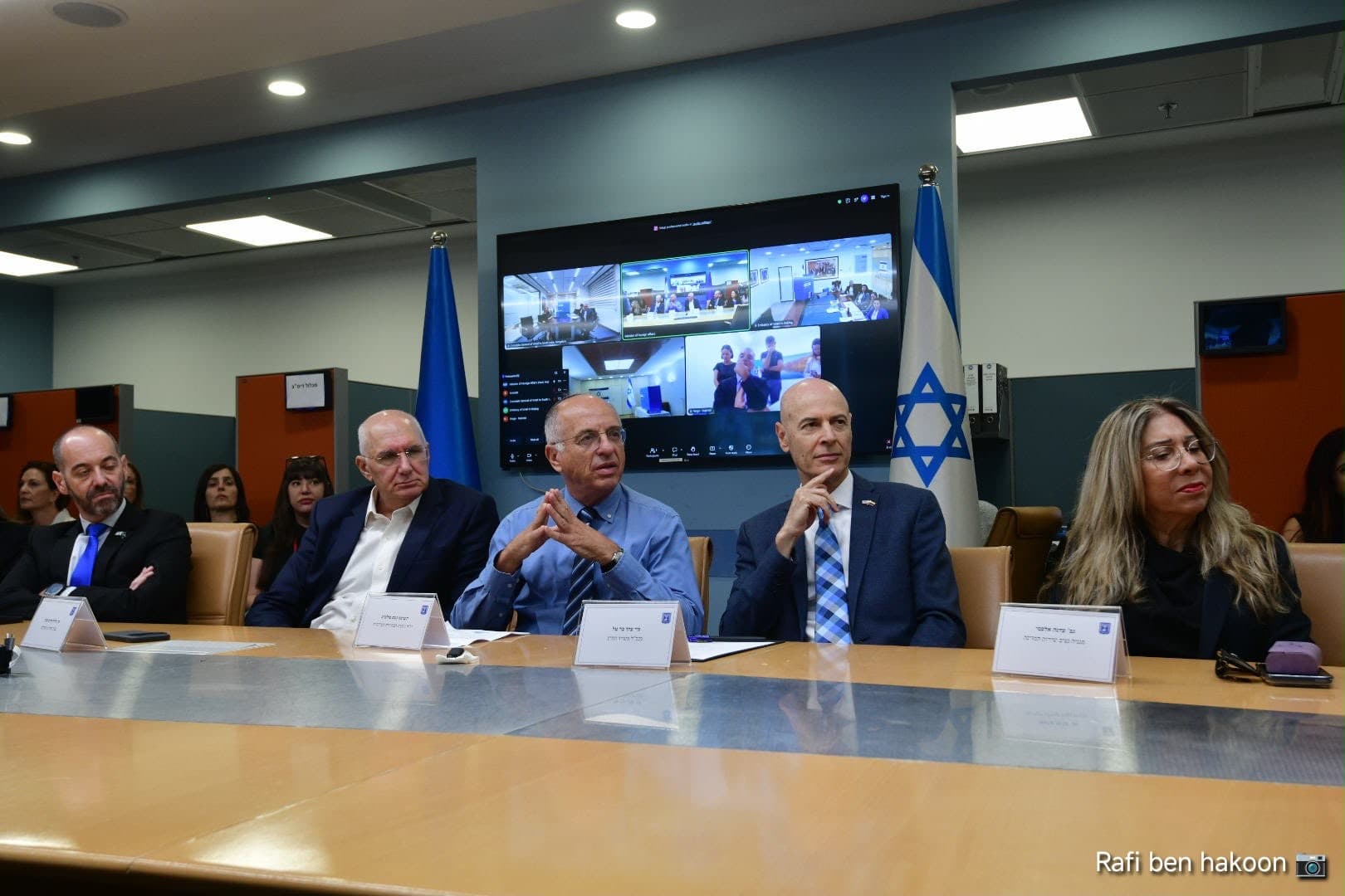 מניו זילנד ועד קליפורניה: ההצבעה לכנסת ה־26 החלה בנציגויות ישראל ברחבי העולם