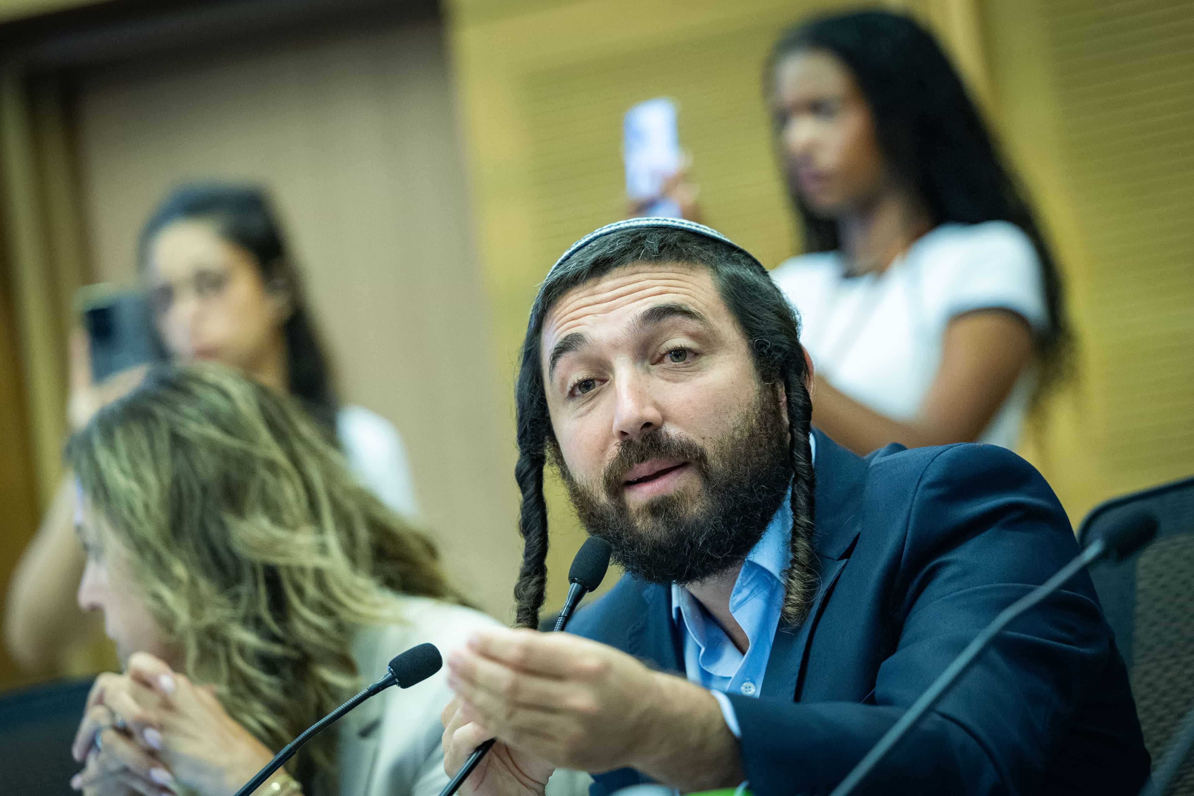 ח"כ סוכות בפנייה לראש השב״כ: אפשר לאנשי הביטחון העצורים לפגוש עורכי דין