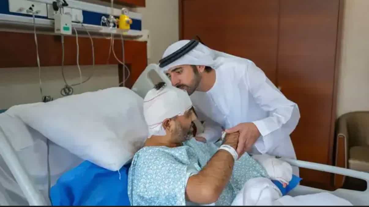 המפגש המרגש בבית החולים: יורש העצר של דובאי הגיע להודות לקברניט שהציל 174 נוסעים