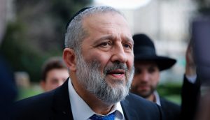 מכה לקואליציה: בהמשך לגפני, גם ש"ס מודיעה שלא תתמוך בחוק התקשורת
