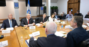 במילא טראמפ קובע | הקבינט המצומצם יתכנס הערב
