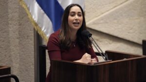 המשטרה: סיימנו את חקירת השרה מאי גולן בחשד לשוחד
