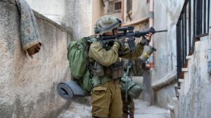 בפעילות מבצעית בלב שכם: כוחותינו עצרו שני מחבלים שלקחו חלק בפיגוע הירי בשומרון