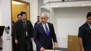 נדחתה בקשת רה"מ לקצר את עדותו מחר