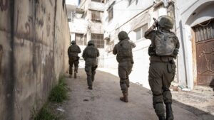 בעקבות הפיגוע: צה״ל נערך לפעילות מבצעית נרחבת באיו״ש | הוחלט על עוצר יציאות ברחבי הגזרה