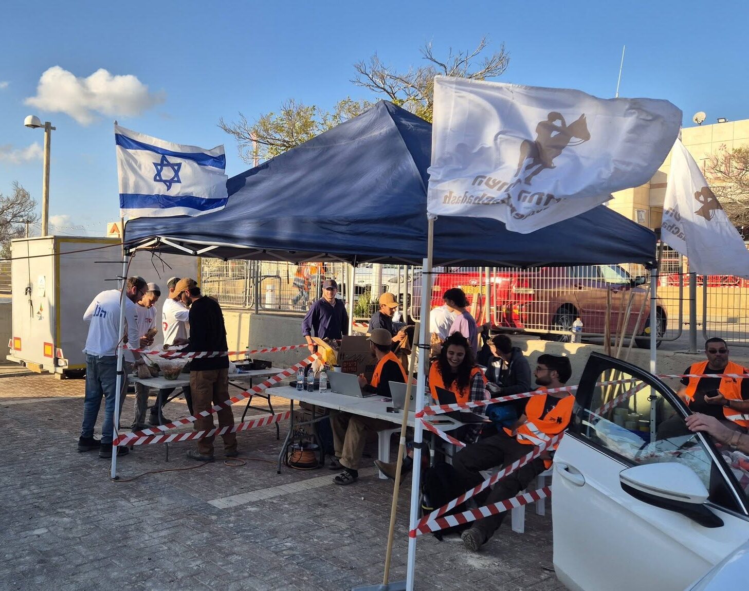 מתוך ההריסות צמחה תקווה: רוח ההתנדבות שמרגשת את ערד
