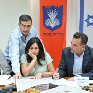 פגישת הבזק בין מירי רגב לאבי סלמה: משרד התחבורה ועיריית נתניה מקדמים הקמת תחנת רכבת שלישית בעיר