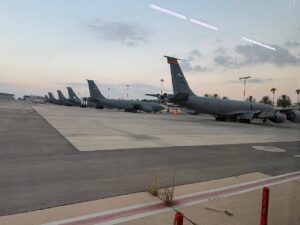 ארה״ב משאירה את הכוח האווירי בנתב״ג – איראן על הכוונת
